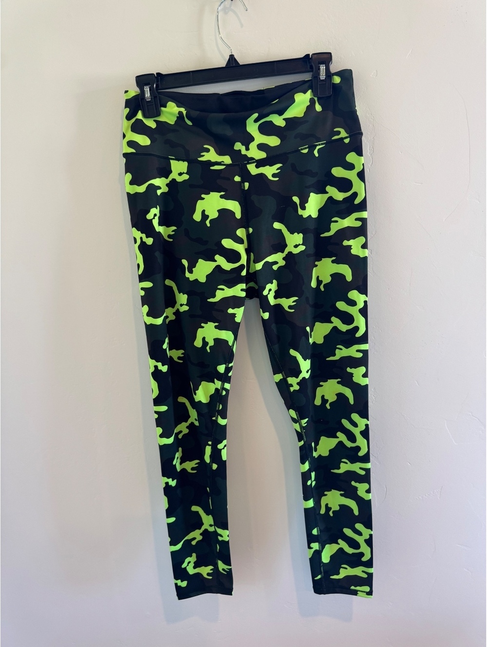 Free People Neon Camo Leggings Size Large Green Black Y2K Activewear
